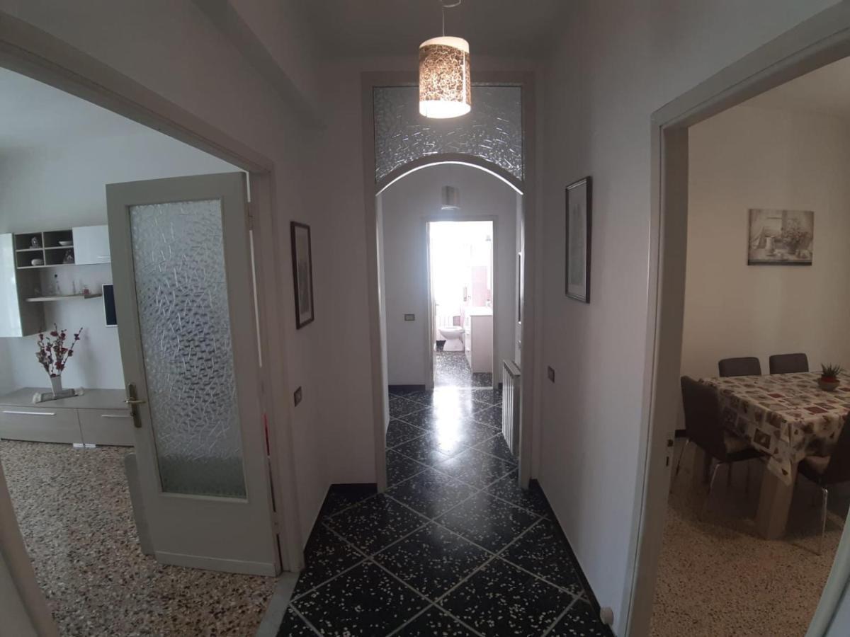 Appartamento Centrale Fino A 8 Posti Letto بونتريمولي المظهر الخارجي الصورة
