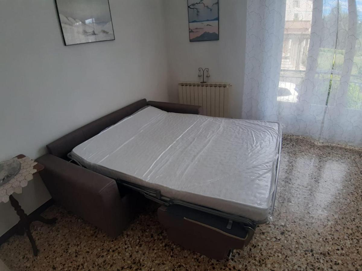 Appartamento Centrale Fino A 8 Posti Letto بونتريمولي المظهر الخارجي الصورة